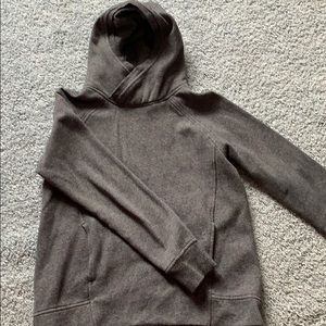 lululemon sweatshirt